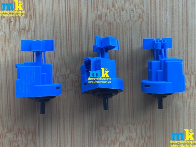 ( SP1206 ) 2 Loại : Phao Áp Lực Nước Máy AQUA Cửa Trước 3 Mã 316 90 012 / 316 90 020